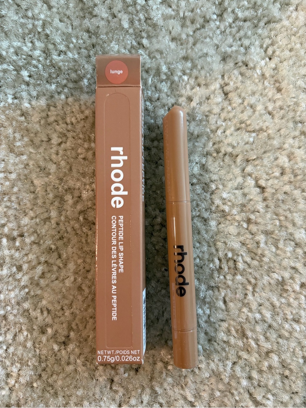 Rhode Peptide Lip Shape- lunge (NWT)